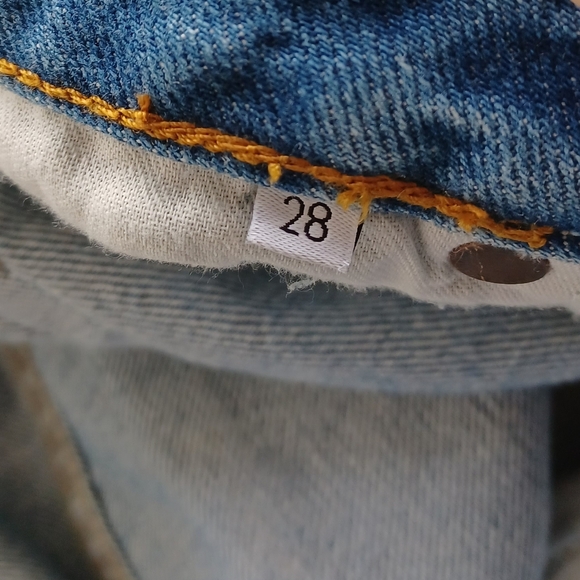 Free People Boyish by Her Corey Sz 28 Distressed Denim Skirt - Picture 13 of 15